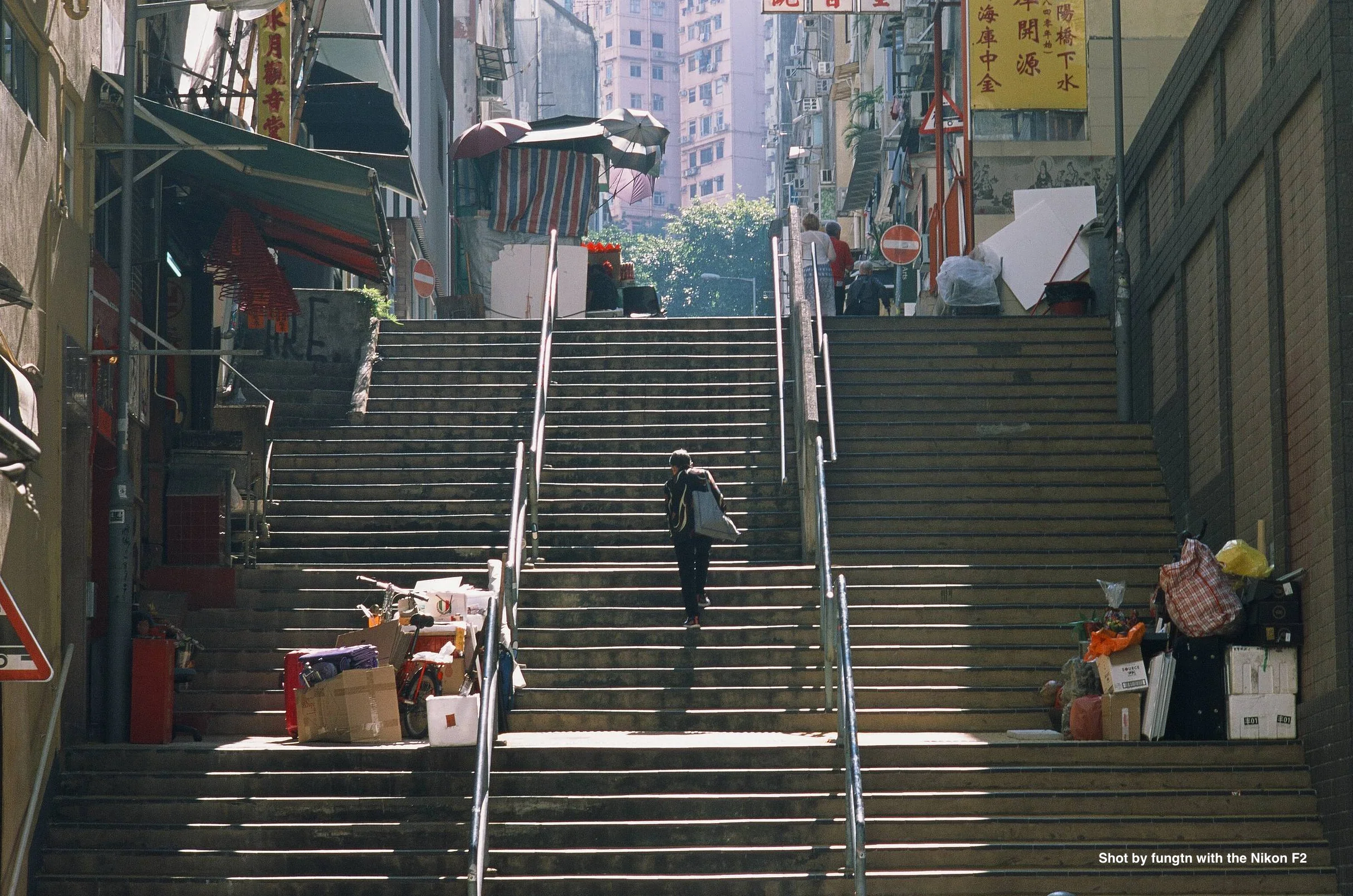 Nikon F2 - Image 4