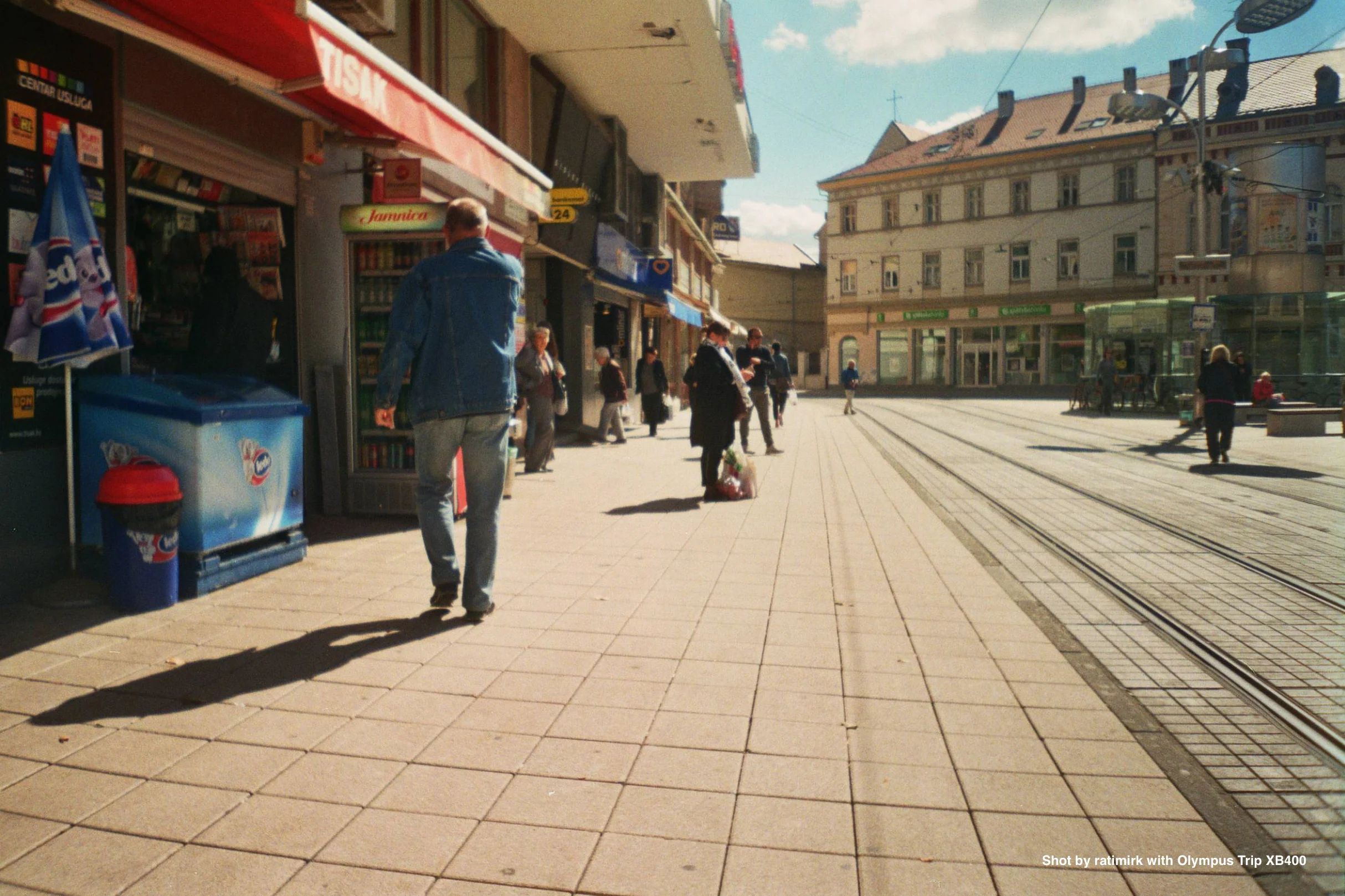 Olympus Trip XB400 - Image 4