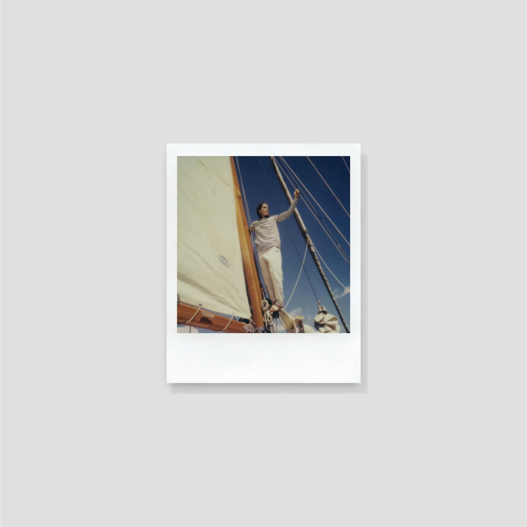 Polaroid I-2 - Image 8